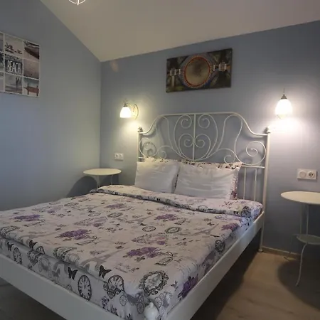 Yanita Къща за гости