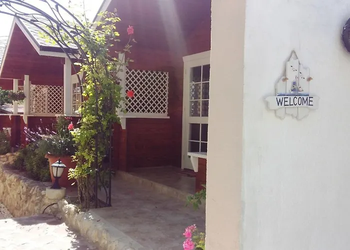 Πανσιόν Yanita 4*