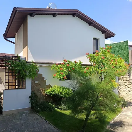Yanita 4* Варна
